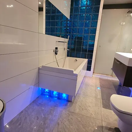 Nieczynne Апартаменты Жешув